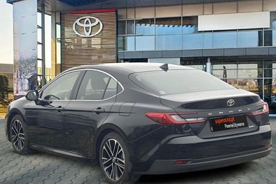 Toyota Camry 2.5 Hybrid Dynamic Force Executive e-CVT
