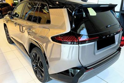 Toyota RAV4 Style 2.5 Hybrid