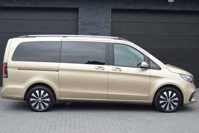 Mercedes V Klasa V250d Długi Style 9G-Tronic