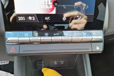 Renault Captur Esprit Alpine 1.6 E-Tech Hybrid AT