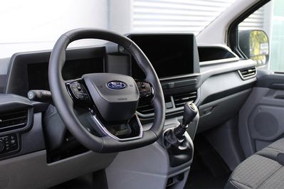 Ford Transit Custom 320 L2H1 Trend