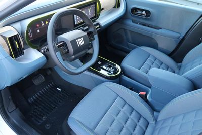 Fiat Grande Panda La Prima 1.2 mHEV eDCT