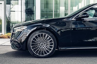 Mercedes E Klasa 220 d 4-Matic AMG