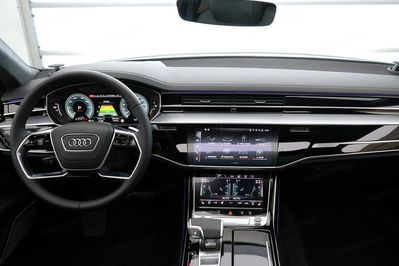 Audi A8 L 60 TFSI e quattro Tiptr.