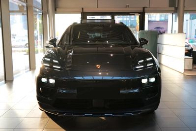 Porsche Macan 4