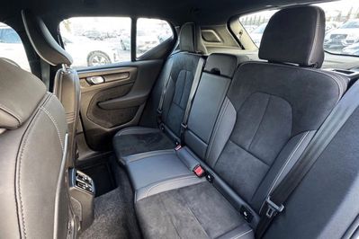 Volvo XC40 82kWh Recharge Twin AWD Plus aut