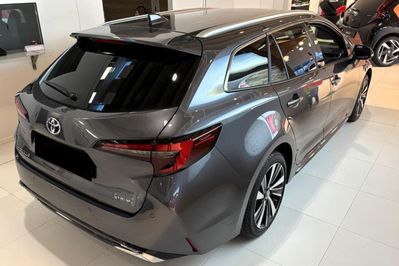 Toyota Corolla Style 2.0 Hybrid Dynamic Force