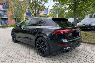 Audi Q8 SQ8 TFSI quattro