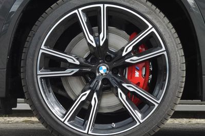 BMW X5 xDrive50e Individual Edition