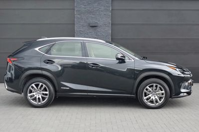 Lexus NX 300h