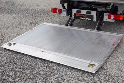 Peugeot Boxer Kontener 8EP + Winda