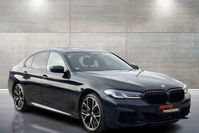 BMW Seria 5 540i xDrive M Sport sport-aut