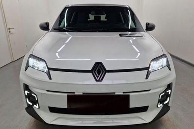 Renault 5 Urban Range Techno