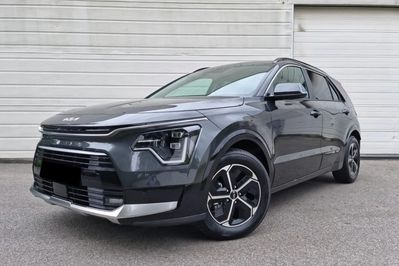Kia Niro 1.6 GDI Hybrid M