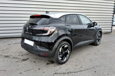 Renault Captur Techno 1.8 E-Tech Full Hybrid AT