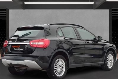Mercedes GLA 220 4-Matic