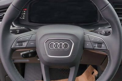 Audi Q8 TFSI e quattro