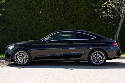 Mercedes Klasa C 300 9G-TRONIC