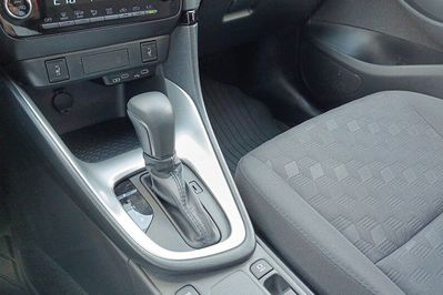 Mazda 2 Centre Line CVT