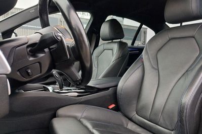 BMW Seria 5 520d xDrive M Sport
