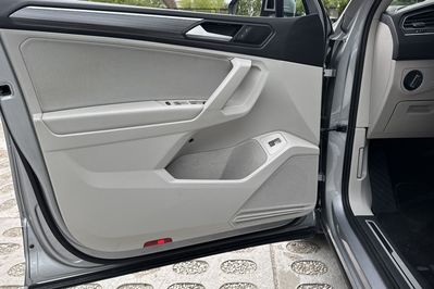 Volkswagen Tiguan Allspace Elegance 2.0 TSI 4Mot.  DSG 7os.