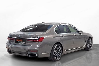BMW Seria 7 740d xDrive