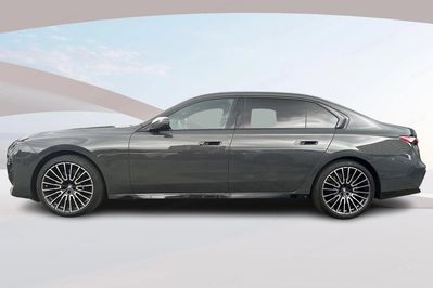 BMW Seria 7 740d xDrive M Sport