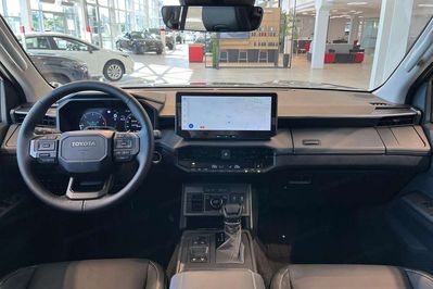 Toyota HiLux mHEV Double Cab Executive 4x4 aut