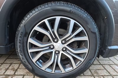 Mitsubishi Outlander 2.0 Caligraphy 4WD CVT