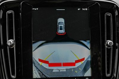 Volvo XC40 B3 Plus Dark