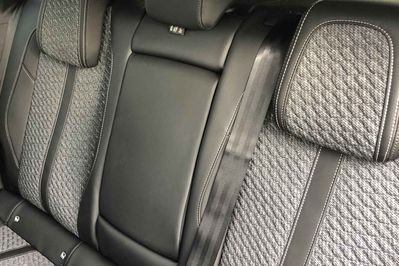 Peugeot 308 Allure S&S e-DCS6 1.2 mHEV