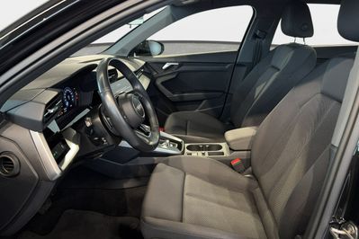 Audi A3 35 TFSI mHEV S tronic