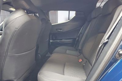 Toyota C-HR Hybrid Style