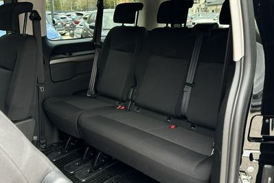 Peugeot Traveller Long Business Aut.