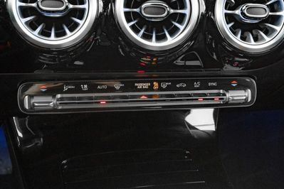 Mercedes Klasa A 200 d AMG Line