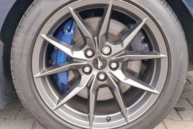 Ford Mustang 5.0 Ti-VCT V8 Dark Horse