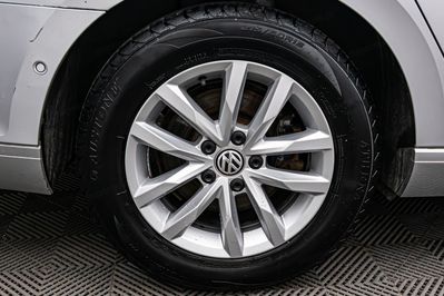 Volkswagen Passat 2.0 TDI DSG
