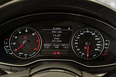 Audi A4 40 TFSI mHEV Advanced S tronic