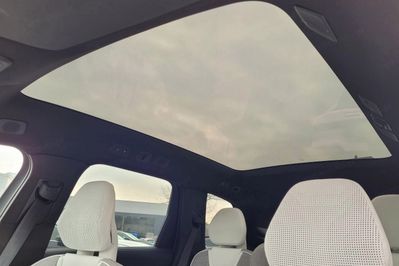 Volvo EX90 Twin Motor Performance AWD Ultra 7 os