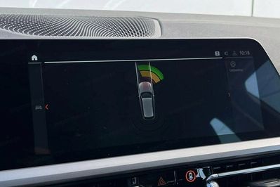 BMW Seria 3 318d Advantage aut