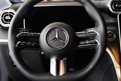 Mercedes GLC 200  4-Matic AMG Line