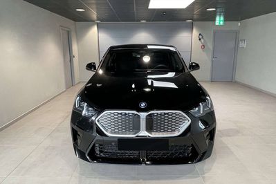 BMW iX2 eDrive20 M Sport