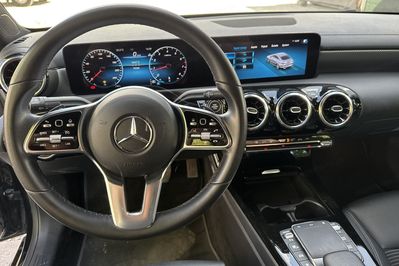 Mercedes CLA 200