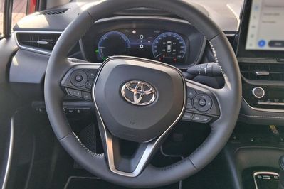 Toyota Corolla Style 1.8 Hybrid