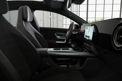 Mercedes CLA 200 AMG