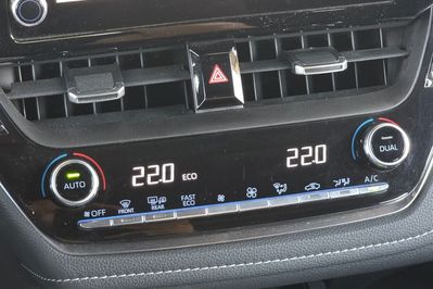 Toyota Corolla 1.8 Hybrid Comfort