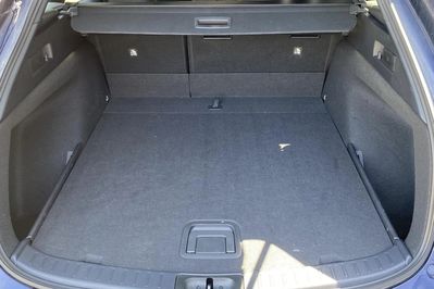 Suzuki Swace 1.8 Hybrid Elegance CVT