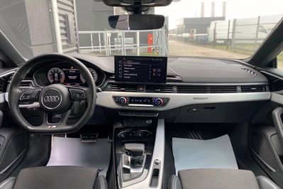 Audi A5 45 TFSI mHEV quattro S tronic