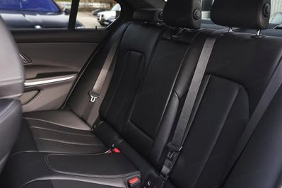 BMW Seria 3 318i M Sport