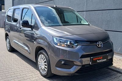 Toyota Proace City Verso D-4T Family